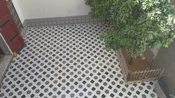 Maison 4 chambres à vendre à Sidi Boujida — 1 800 000 DH - Photo 2