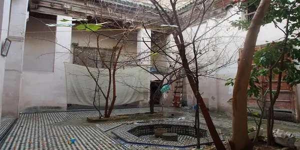 Maison 5 chambres à vendre à Fès — 1 600 000 DH - Photo 1
