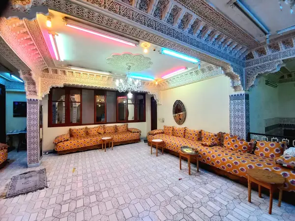 Local commercial à vendre à Fès — 3 200 000 DH - Photo 5