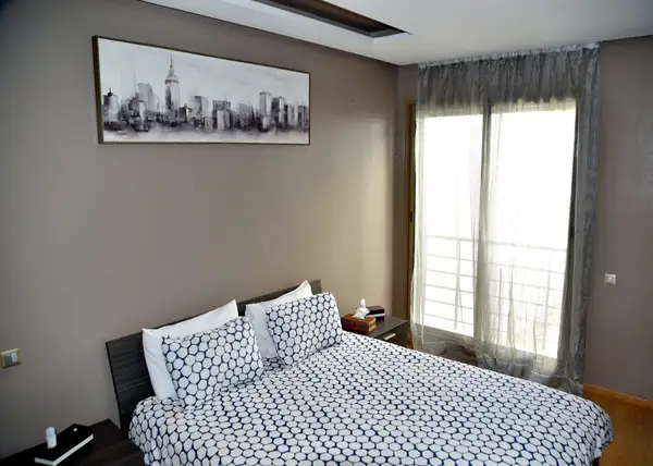 Appartement 2 chambres à louer à Champs de Courses - Photo 2