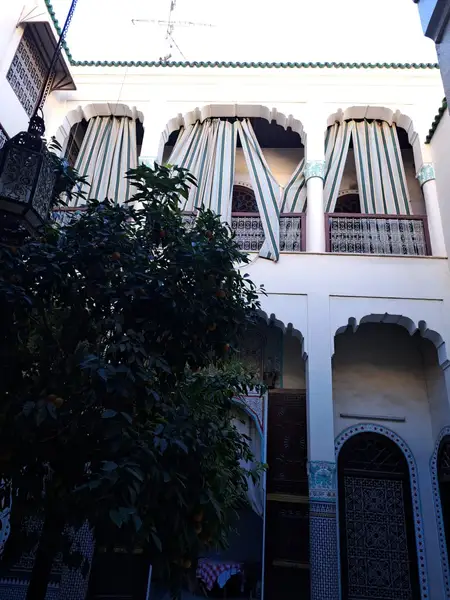 Maison 3 chambres à vendre à Fès — 1 800 000 DH - Photo 1