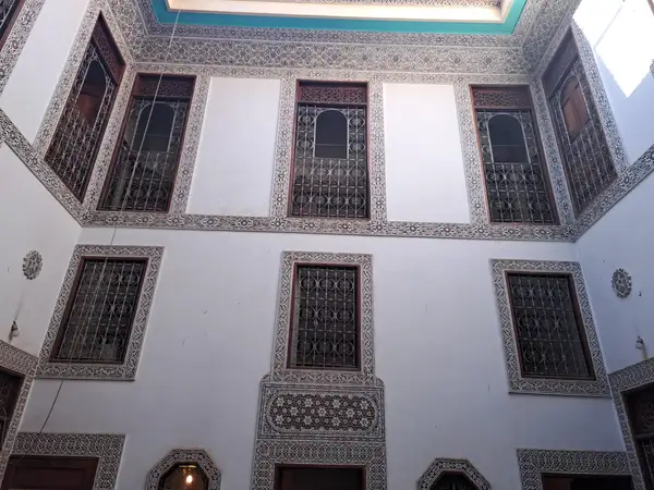 Maison 7 chambres à vendre à Rmila — 1 300 000 DH - Photo 3