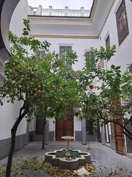 Maison 11 chambres à vendre à Bab Khoukha — 2 000 000 DH - Photo 3