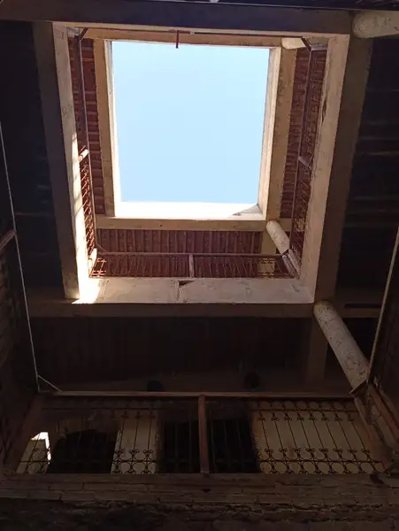 Maison 7 chambres à vendre à Fès — 1 000 000 DH - Photo 2