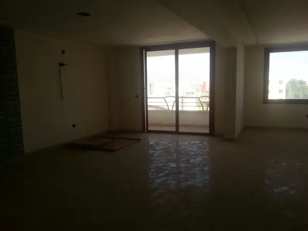 Bureau à vendre à Centre-Ville — 780 000 DH - Photo 1
