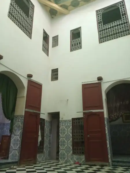 Maison 5 chambres à vendre à Rcif — 900 000 DH - Photo 3