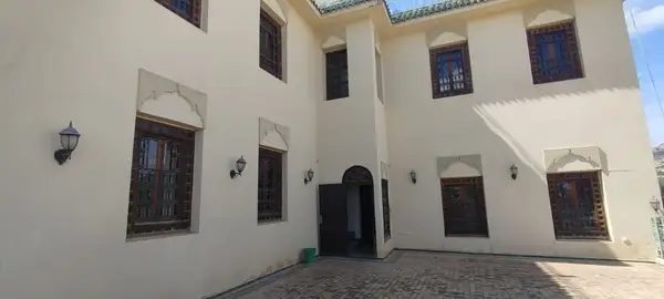 Riad 8 chambres à vendre à Fès — 11 000 000 DH - Photo 4
