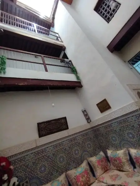 Maison 5 chambres à vendre à Aïn Azliten — 800 000 DH - Photo 3