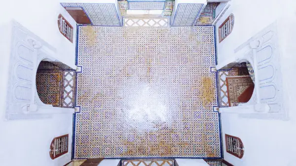 Maison 6 chambres à vendre à Fès — 1 300 000 DH - Photo 1