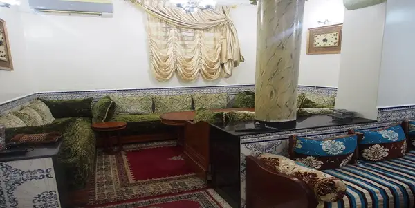 Maison 3 chambres à vendre à Fès — 1 200 000 DH - Photo 1