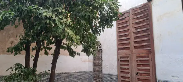 Maison 8 chambres à vendre à Bab Jdid — 3 200 000 DH - Photo 1