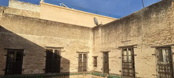 Maison 8 chambres à vendre à Bab Jdid — 3 200 000 DH - Photo 4