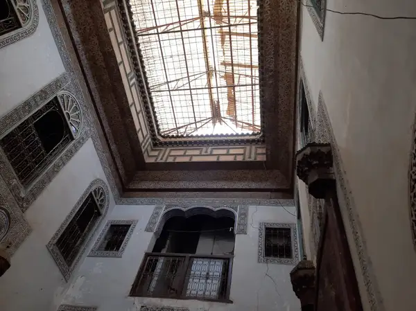 Maison 6 chambres à vendre à Bourjoue — 1 150 000 DH - Photo 1