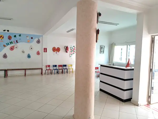 Local commercial 11 chambres à vendre à Route Aïn Chkef — 3 600 000 DH - Photo 12