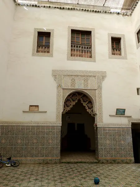 Maison 11 chambres à vendre à Derb Roum — 2 000 000 DH - Photo 1