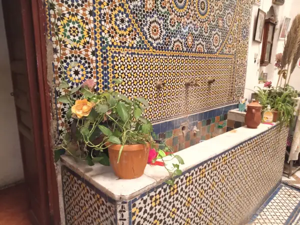 Maison 5 chambres à vendre à Fès — 1 100 000 DH - Photo 1