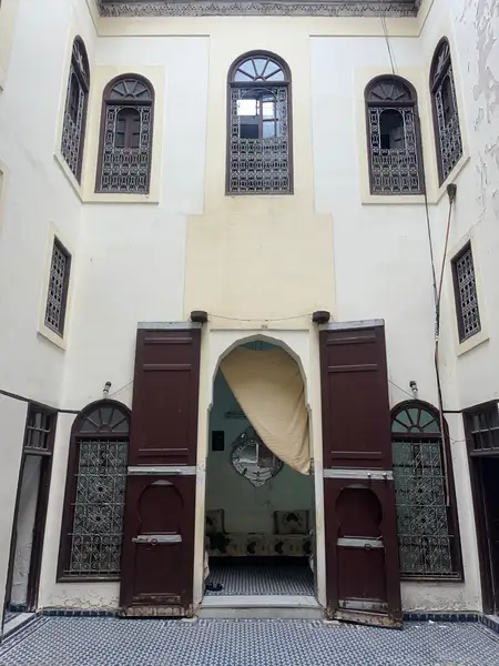 Maison 8 chambres à vendre à Batha — 2 700 000 DH - Photo 3