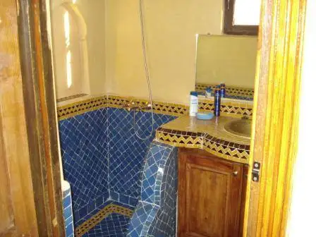 Maison 6 chambres à louer à Batha — 20 000 DH/mois - Photo 2