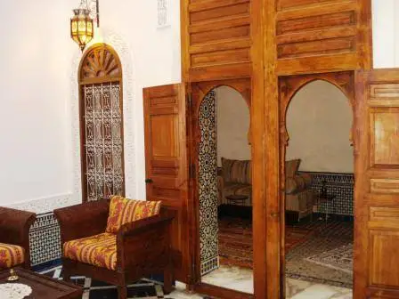 Maison 6 chambres à louer à Batha — 20 000 DH/mois - Photo 8
