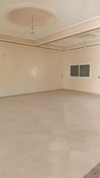 Villa 8 chambres à vendre à Route d'Imouzzer — 2 650 000 DH - Photo 1