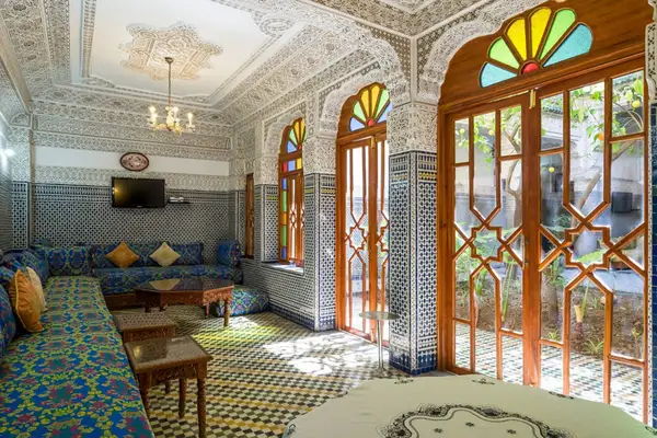 Riad 6 chambres à vendre à Fès — 4 000 000 DH - Photo 1
