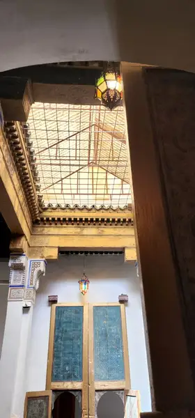 Riad 3 chambres à vendre à Zqaq El Hajar — 1 100 000 DH - Photo 2