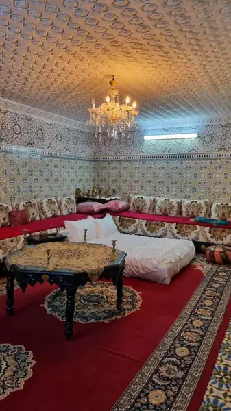 Maison 16 chambres à vendre à Rcif — 4 000 000 DH - Photo 1