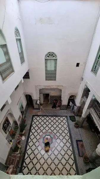 Maison 16 chambres à vendre à Rcif — 4 000 000 DH - Photo 2
