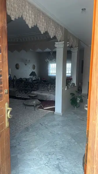 Villa 5 chambres à vendre à Saïss — 2 500 000 DH - Photo 3