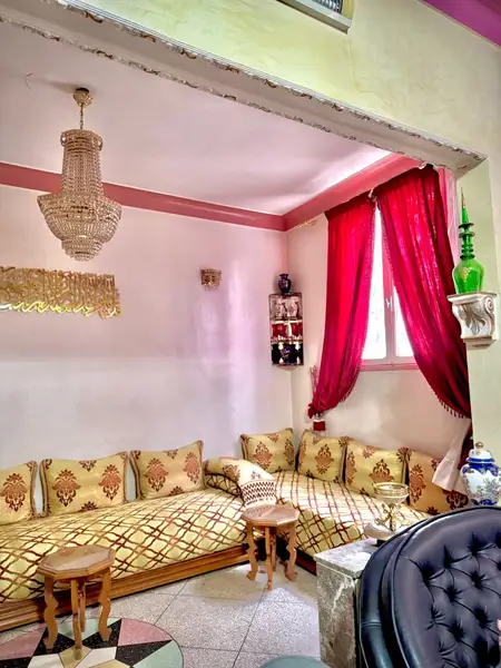 Appartement 2 chambres à vendre à Batha — 580 000 DH - Photo 1