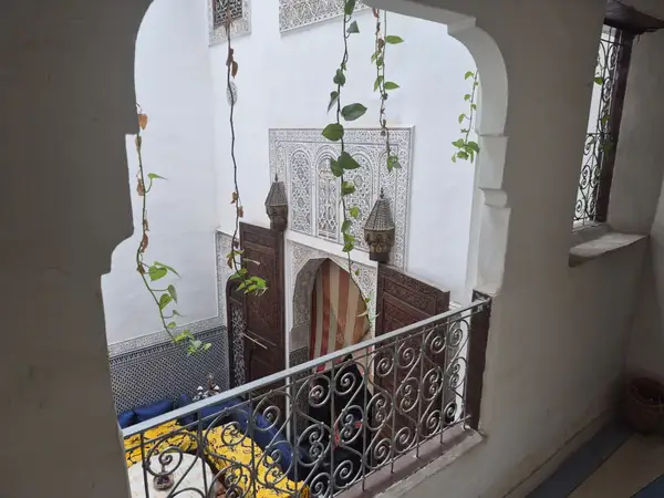 Maison 3 chambres à vendre à Batha — 2 500 000 DH - Photo 1