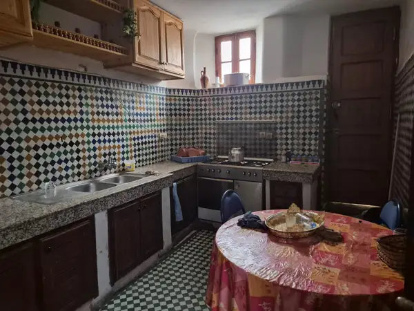 Maison 9 chambres à vendre à Batha — 4 000 000 DH - Photo 10