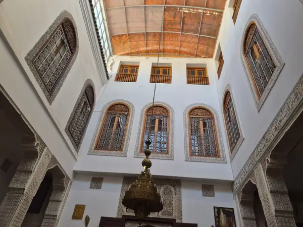 Maison 9 chambres à vendre à Batha — 4 000 000 DH - Photo 7