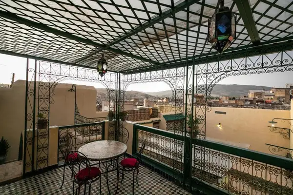 Riad 6 chambres à louer à Rcif — 17 000 DH/mois - Photo 6
