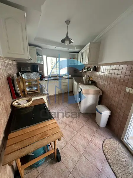 VENTE SPACIEUX APPARTEMENT TRIANGLE D'OR - Photo 2
