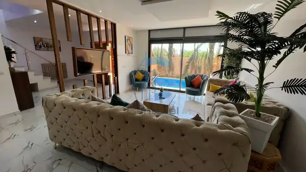 فيلا 4 غرف نوم تم بيعها مفروشة مع مسبح - طريق ورزازات - Photo 9