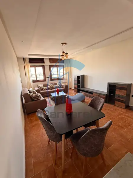 APPT SEMI EQUIPÉ EN LOCATION -PALMIER-