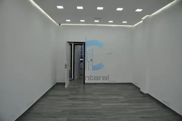 À Vendre : Bureau Haut Standing 90 m²  – Bd Zerktouni